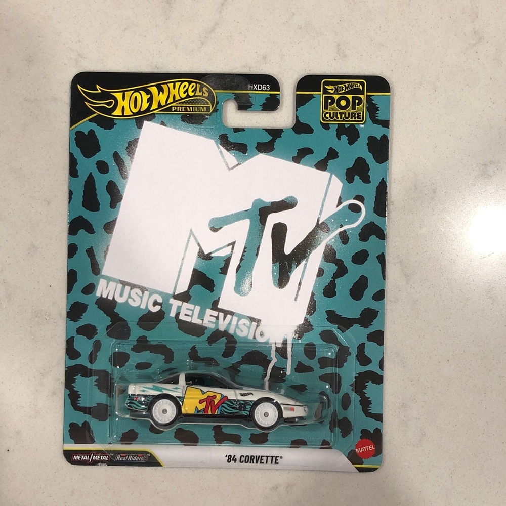 Hot Wheels Premium '84 Corvette MTV Edition